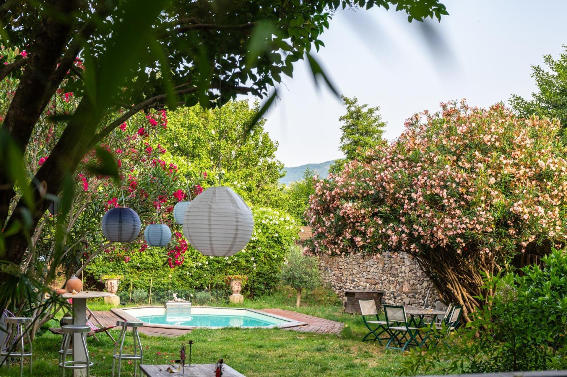 Gites De La Soulondre Lodève Exteriör bild